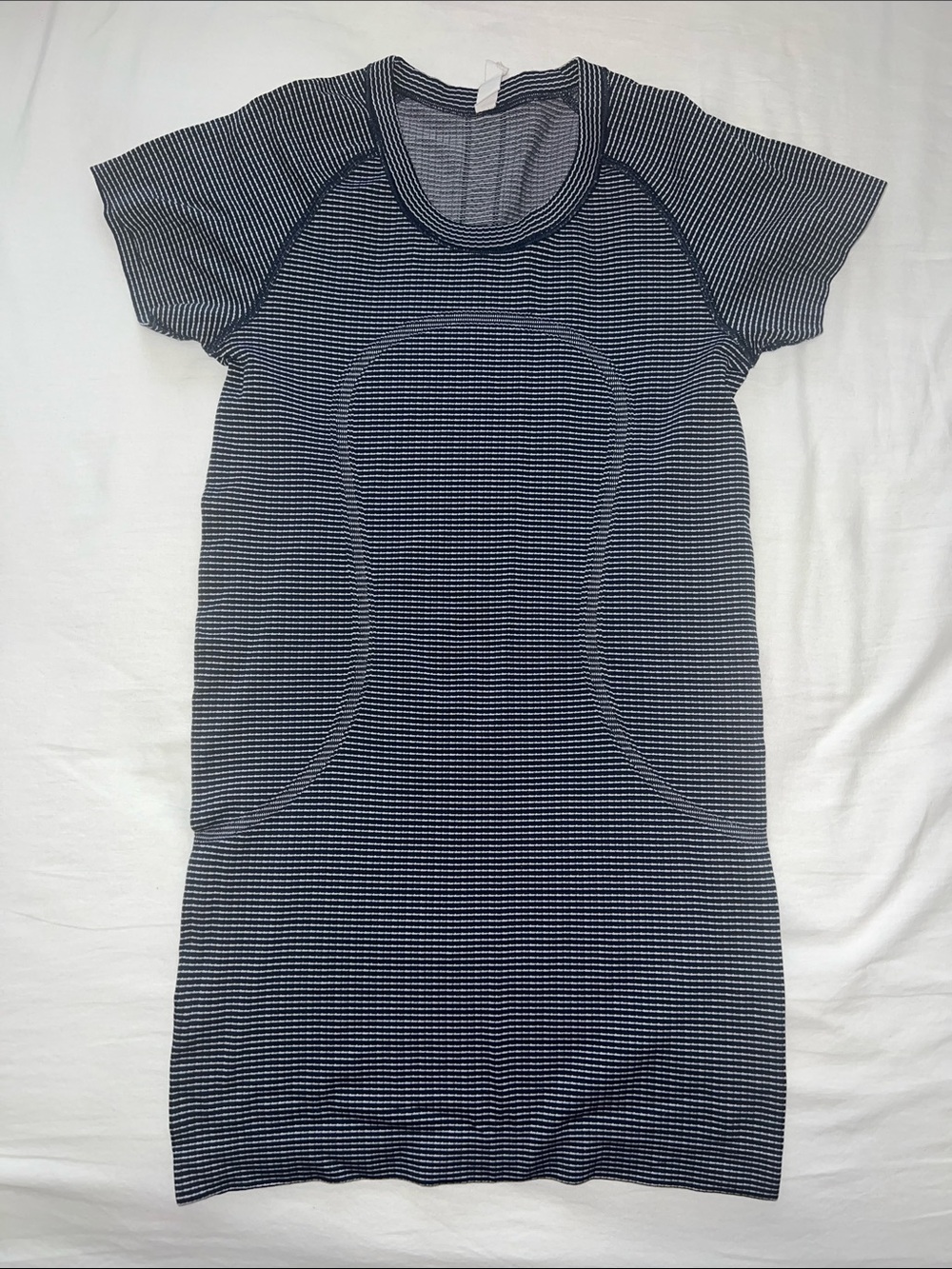Lululemon Swiftly Tech Short Sleeve Shirt (Hip Length)